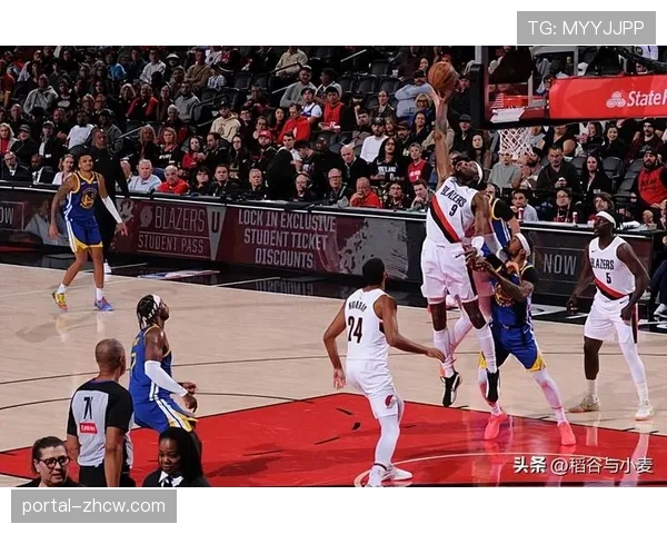 开拓者进攻效率依赖西蒙斯 防守端换防沟通不畅